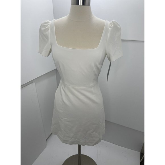 French Connection Dresses & Skirts - Women's French Connection Awiti Whisper Ruth Sheath Dress White Size 2